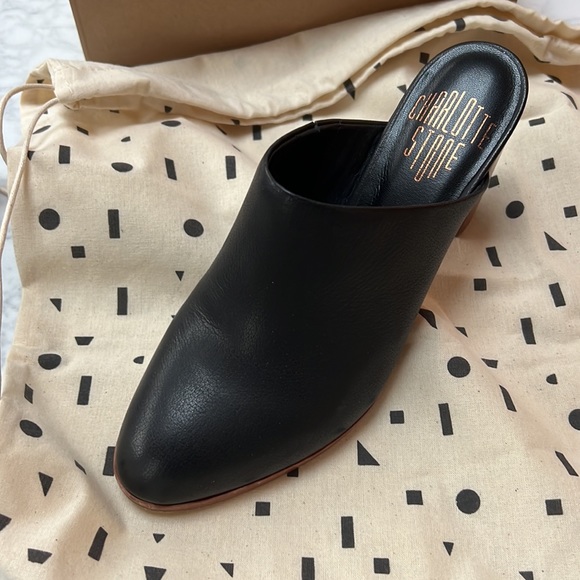 Charlotte Stone. Black Leather LUNA Mules   7 - Picture 6 of 8